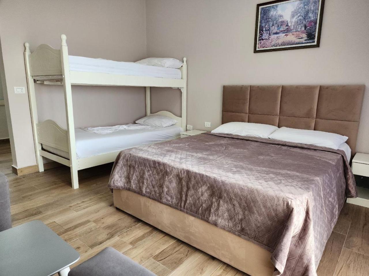 Hotel Maren Durrës Værelse billede