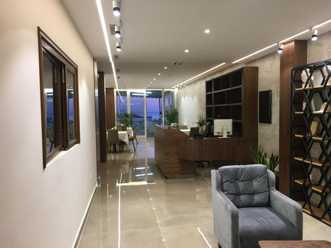 Hotel Maren Durrës Eksteriør billede